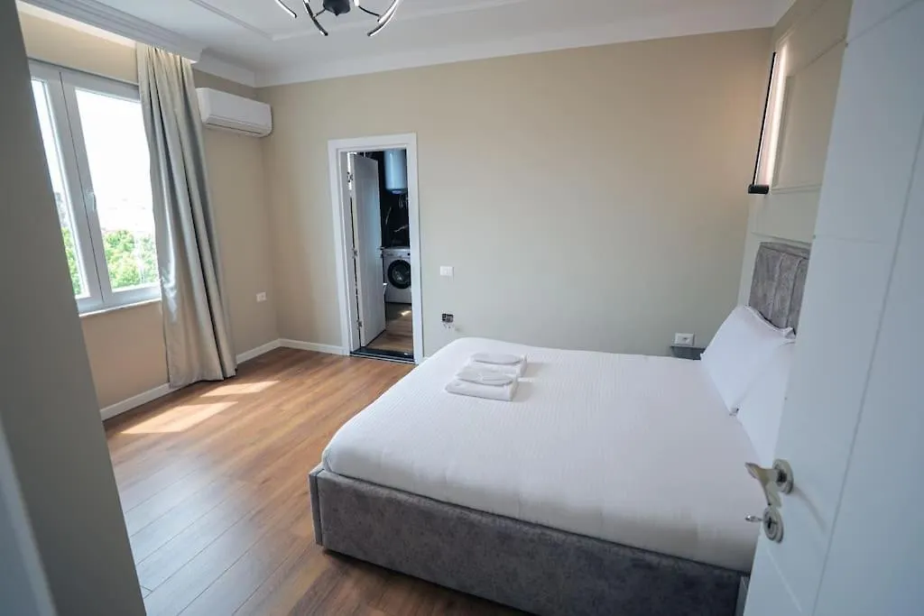 Miku Apartment-Upscale 2Bdr Apartment With A Spectacular View Tirana